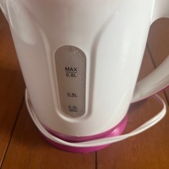 電気ケトルの画像