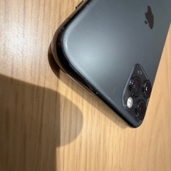 【美品】iPhone11pro 256GB 美ケース付きの画像