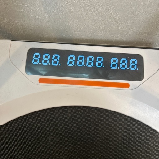 ルームランナー  ランニングマシン　傾斜付き時速1-10km/h 角度調整 ウォーキングマシン ランニングマシン トレーニングマシン 