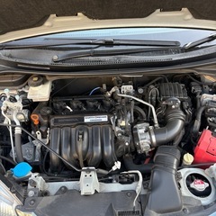 ホンダ　フィット　ハイブリッドの画像