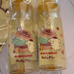 モスバーガー　ポムポムプリン　ボトル　ランチボックス　ハンカチの画像