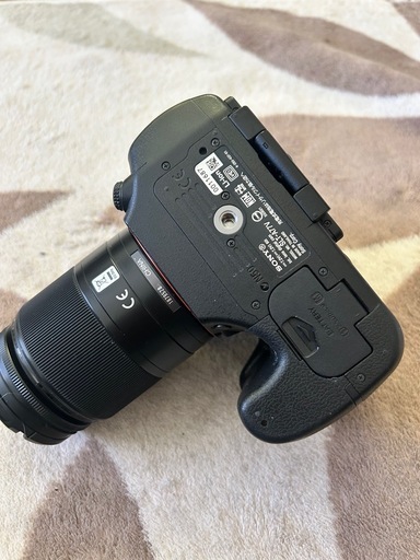 【今日で掲載終わりです】ソニー α77 レンズ2本付き
