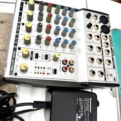 BEHRINGER EURORACK UB802 ミキサーの画像