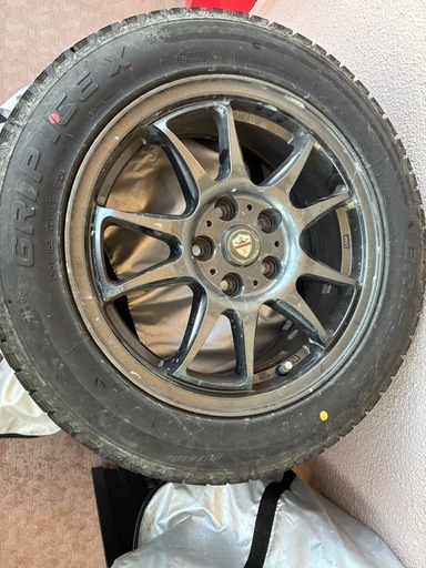 スタットレスタイヤ　ホイール付き　185/60R15