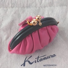 新品未使用★横浜元町バッグブランド キタムラ（Kitamura）ピンク×ネイビーレザーがま口コインケース（小銭入れ）の画像