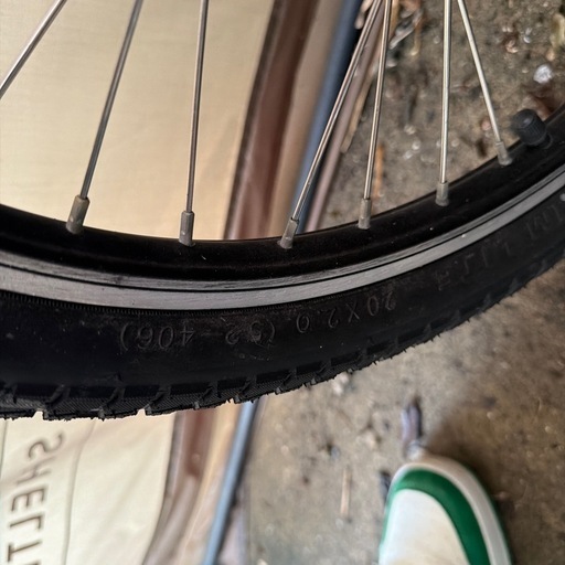 お話し中　自転車　小学校低学年サイズ