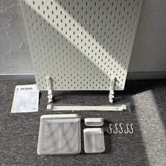 IKEA SKÅDIS ペグボードセット ホワイトの画像