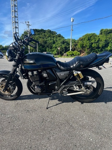バイク ZRX400