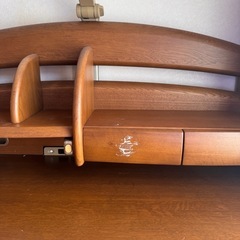 学習机とイスのセットの画像