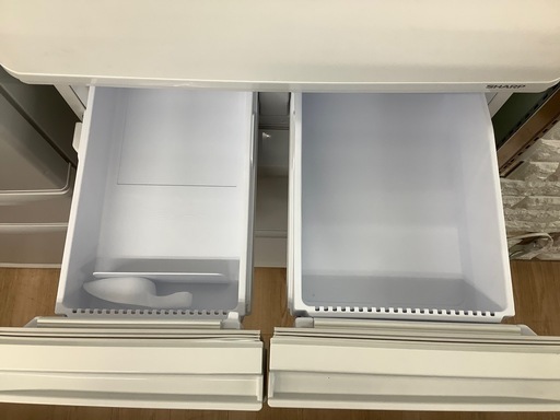 SHARP 5ドア冷蔵庫 SJ-X417J-W