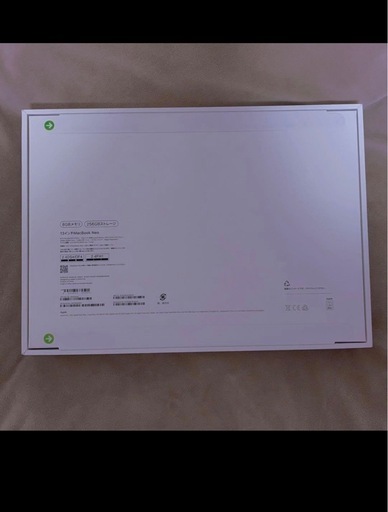 新品未使用　未開封　MacBook Neo シルバー　256GB 13インチ
