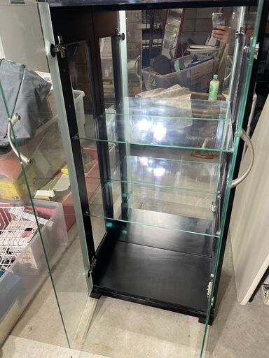 【リユースショップスパークル】ガラスのコレクションケース　No.453　飾り棚　ブラック　収納　フィギュアケース　ディスプレイラック　配送設置可能♪