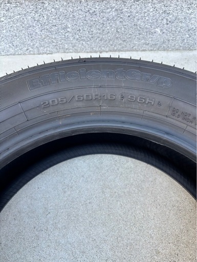 205/60R16 タイヤ 2021年製