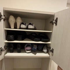下駄箱 シューズボックス 収納家具の画像