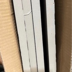 ✨最終値下げ‼️✨新品・未使用　訳アリ　4枚‼️　天然木風　枕木タイル　ベルダの画像