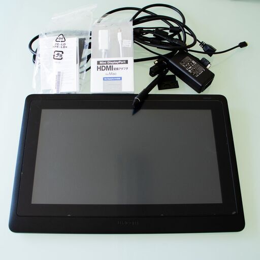 値下げ中！【液タブ・ペンタブ】ワコム Wacom Cintiq16 (2019) DTK1660K1D 保護フィルム付 即使用可