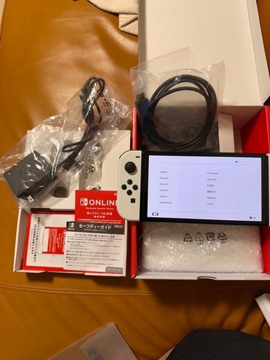 ニンテンドーSwitch有機EL  オンライン30日間無料付き64GBメモリー付き