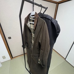 ハンガーラックの画像