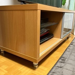 テレビ台の画像