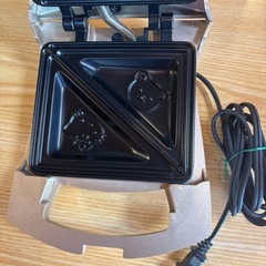 ハローキティ ホットサンドメーカーの画像