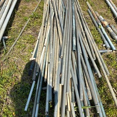 【鉄製ではないです！！】塩ビパイプ　大量の画像