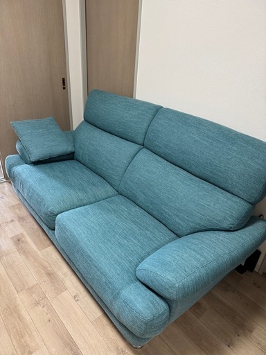 美品 ニトリ 3人掛けソファ 布張りタイプ