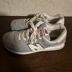 NBスニーカーの画像