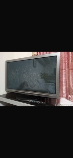 テレビ台とテレビ