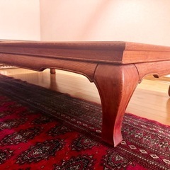 和風レトロ木製テーブルの画像