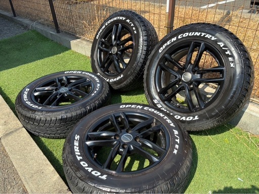 ◯オデッセイアブソルート純正 アルミホール 215/55r17 溝あり
