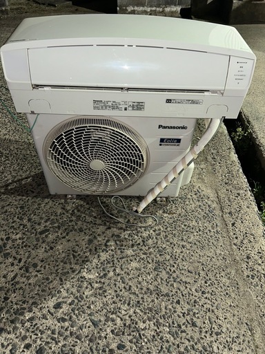 美品【北広島町】Panasonic♢﻿メーカー最高ランク♢﻿2019年式♢﻿主に6畳♢﻿空気清浄機能♢﻿ナノイーX♢﻿自動お掃除機能♢﻿衣類乾燥♢﻿除菌･脱臭♢﻿人ものセンサー♢﻿エコナビセンサー♢﻿日射センサー♢﻿AI自動運転♢﻿無線LAN内蔵♢﻿スマートフォン対応