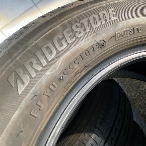 バリ溝良品！高級プレミアムコンフォートタイヤ REGNO GR-XⅡ 175/65R15 4本セット！
