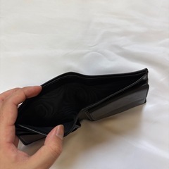 GUCCI グッチ GGキャンバス シェリーライン　二つ折り財布 ブラック 黒の画像