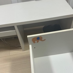 テレビ台の画像