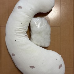 サンデシカ　妊婦さんのための抱き枕（足しわた付き）　授乳クッション　レギュラーの画像