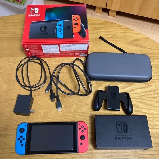 Nintendo  switch 中古