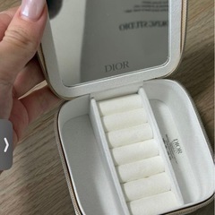新品DIORジュエリーケースの画像