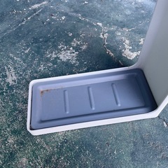 【無料】【説明文必ず確認してください】傘立て 白 ホワイトの画像