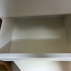 衣類収納ケースの画像