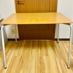 無印　パイプテーブル【3/31まで】
の画像