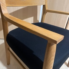 サロンチェア、ダイニングチェア　モダン家具の画像