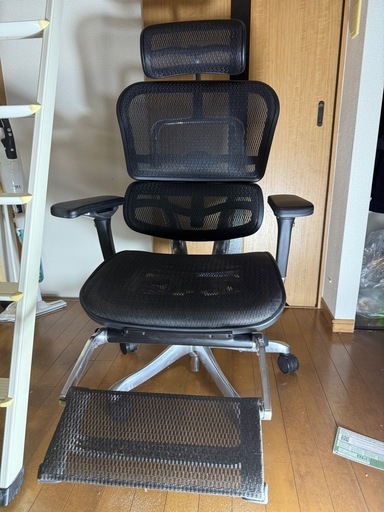 【最終値下げ】エルゴヒューマン プロ オットマン内蔵 今週末引取