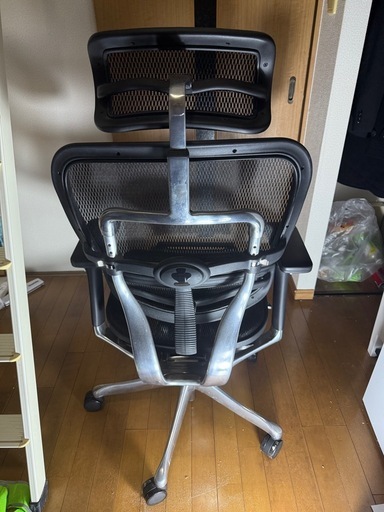 【最終値下げ】エルゴヒューマン プロ オットマン内蔵 今週末引取