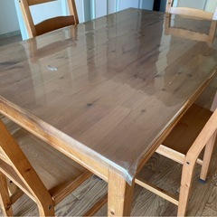 【3/30限定】IKEA ダイニングテーブル　ヨックモック　椅子4脚セット の画像