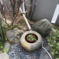 本日3/24のみ！引取限定 　石灯籠  水鉢  石製  セットの画像