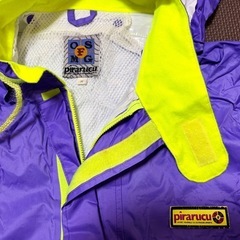 レインウェア　pirarucuの画像