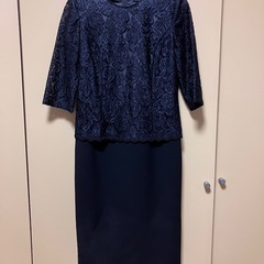 〔未使用品〕レディース フォーマルスーツ 礼服 5号 黒〔未使用品〕の画像