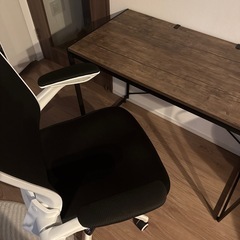 受け渡し確定済【セット】デスク×チェアの画像
