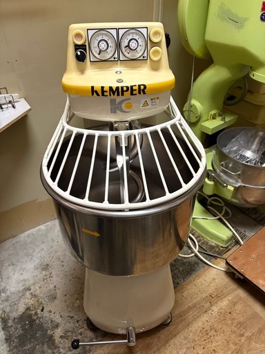 パン屋必見KEMPER C 15 L 撹拌機業務用ミキサー (ウィークエンド 