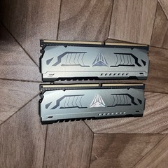 Patriot Viper Steel DDR4 3200MHz PC4-25600 16GB (8GB x 2枚)の画像